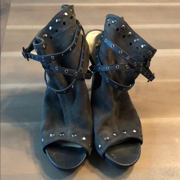 Jimmy Choo for H&M suede booties - Picture 2 of 7